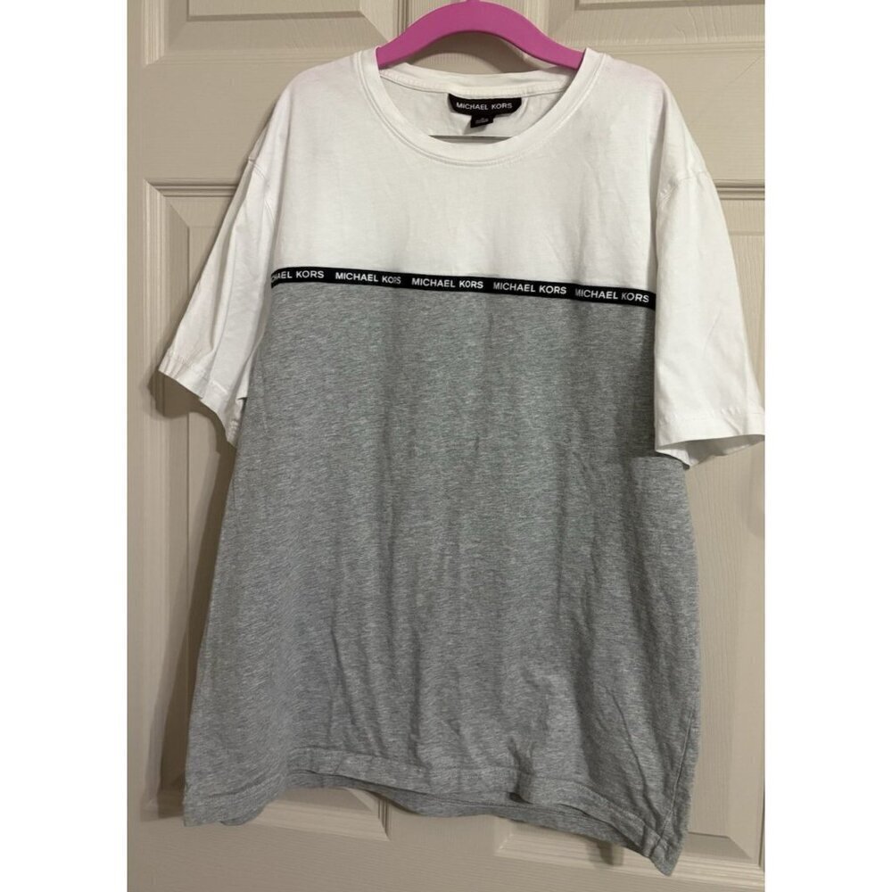 Michael Kors Women's Medium T-Shirt Size Medium